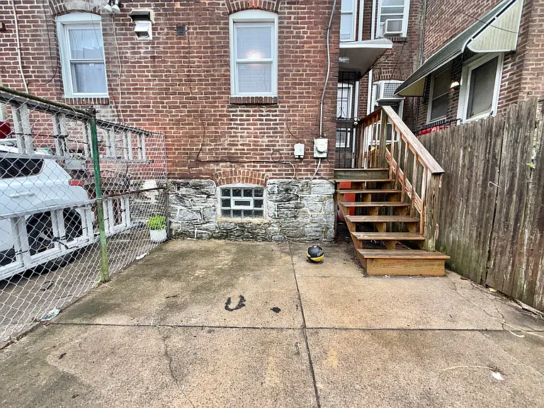 2121 Anchor St — Photo 19