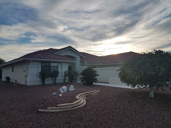 2nd image of 14709 W Buttonwood Dr
