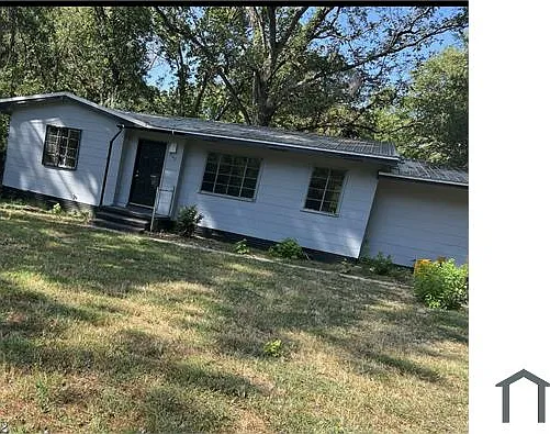 960 Stuart St — Photo 1