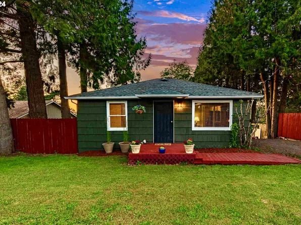 1825 NW Division St, Gresham, OR 97030