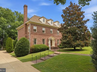 9874 Palace Green Way, Vienna, VA, 22181