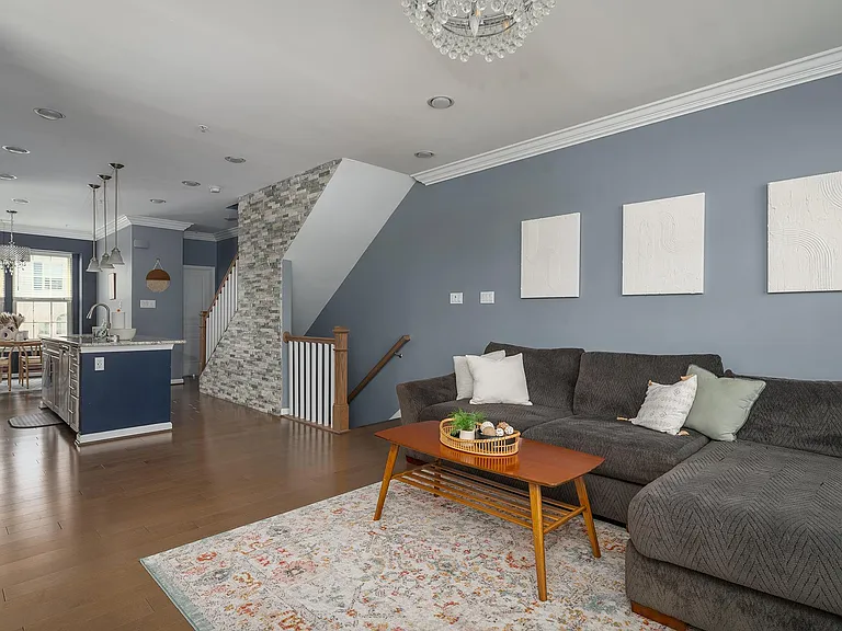 2620 Bradish Ln — Photo 11