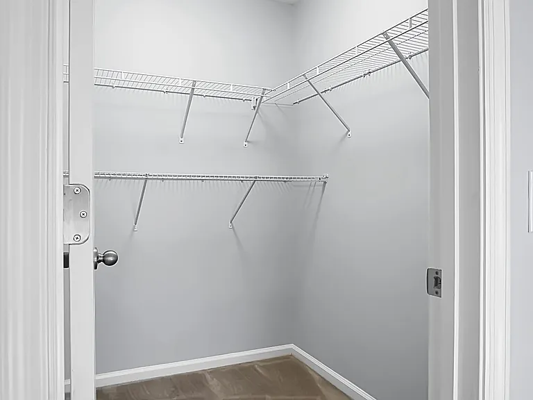 9155 Parlor Dr — Photo 10