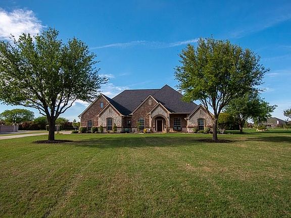 3rd image of 1032 Van Zandt Ct