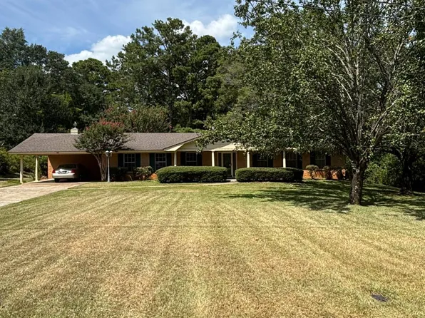 502 Valley Rd, Kosciusko, MS 39090