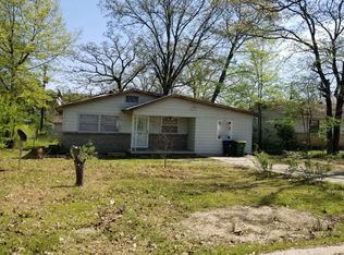 49 Oakview Dr, N Little Rock, AR 72118
