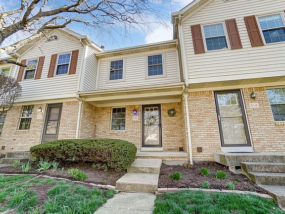 3rd image of 512 Foxtrail Cir W