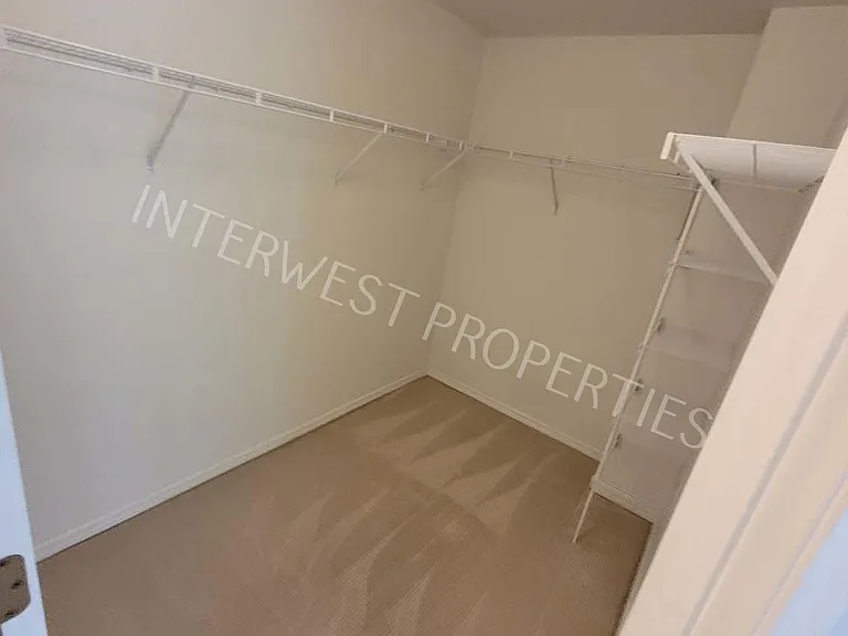16173 SW Audubon St #102 — Photo 23
