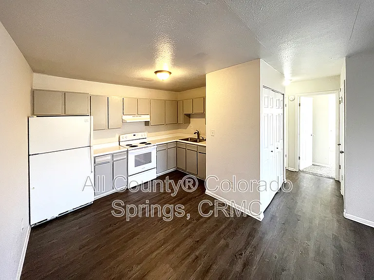 4331 Ericson Dr #1 — Photo 6