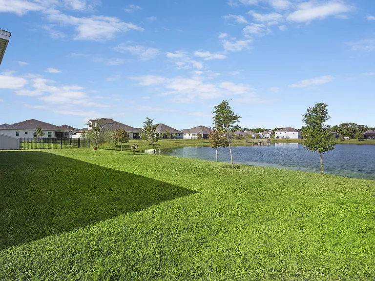 6185 Moonrise Dr — Photo 47