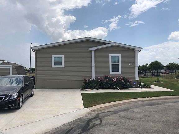 2nd image of 5408 Marengo Pl