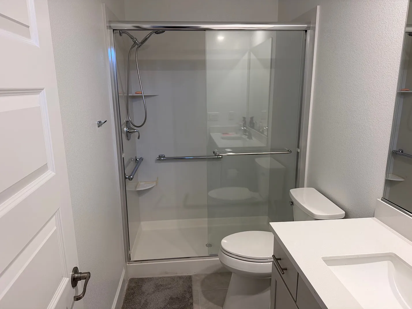Velvet Grove Ct, Folsom — Photo 2