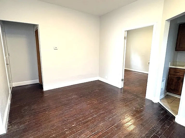 3637 Alberta St — Photo 13