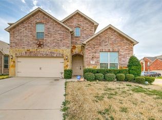 500 Ricochet Dr, Fort Worth, TX 76131