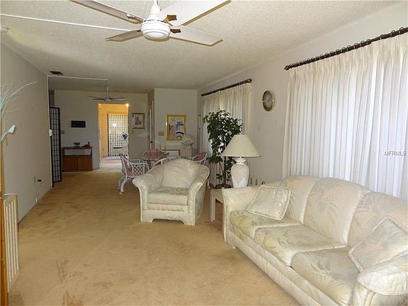 2nd image of 12903 Fairway Dr APT A