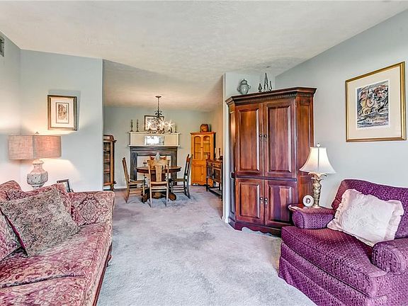 4th image of 631 Tarpon Ave APT 6394