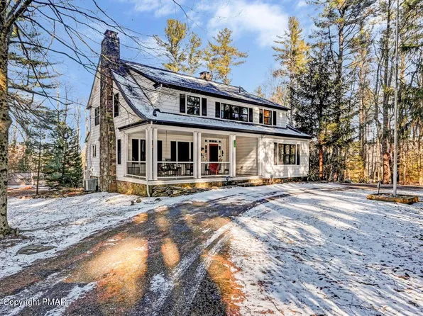 139 McCauley Ave, Pocono Pines, PA 18350