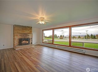 797 Smith Rd, Camano Island, WA 98282