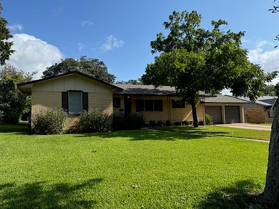 2nd image of 9731 Timberview Dr