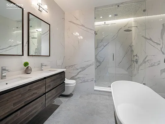 Sold by Sotheby's International Realty | media 19