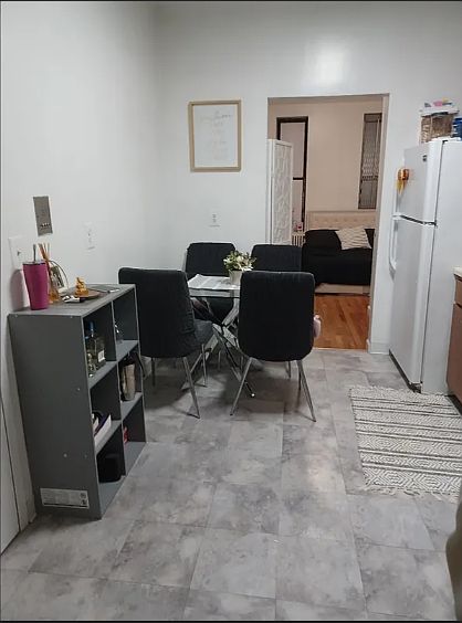 1st image of 445 W 37th St #1