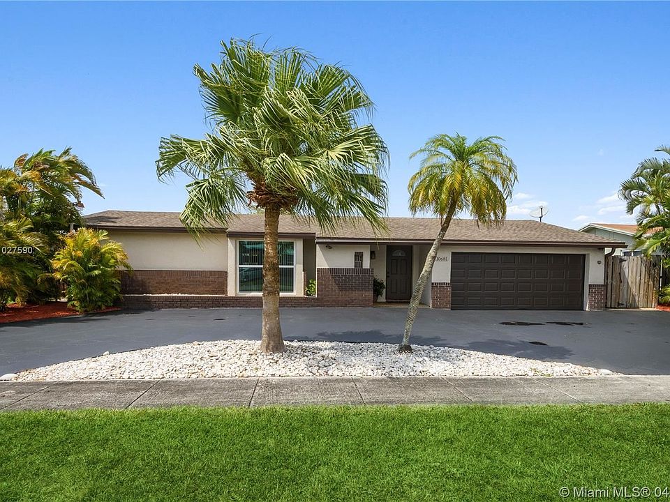 1st image of 10681 NW 28th Mnr