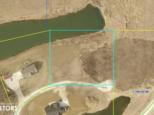 2782 Deer Valley Ln, Danville, IA 52623