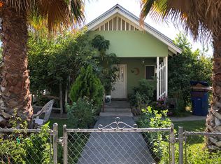 1129 O St, Sanger, CA 93657