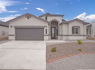 7832 Enchanted Path Dr, El Paso, TX 79911
