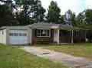 107 Ramsey Dr, Jacksonville, NC 28540