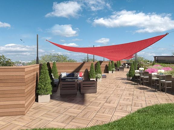 Expansive Rooftop w/Stunning Views