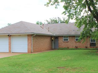 6504 N Ann Arbor Ave, Warr Acres, OK 73132