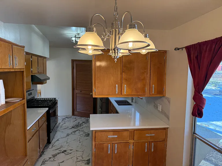 25 Braeburn Dr — Photo 17