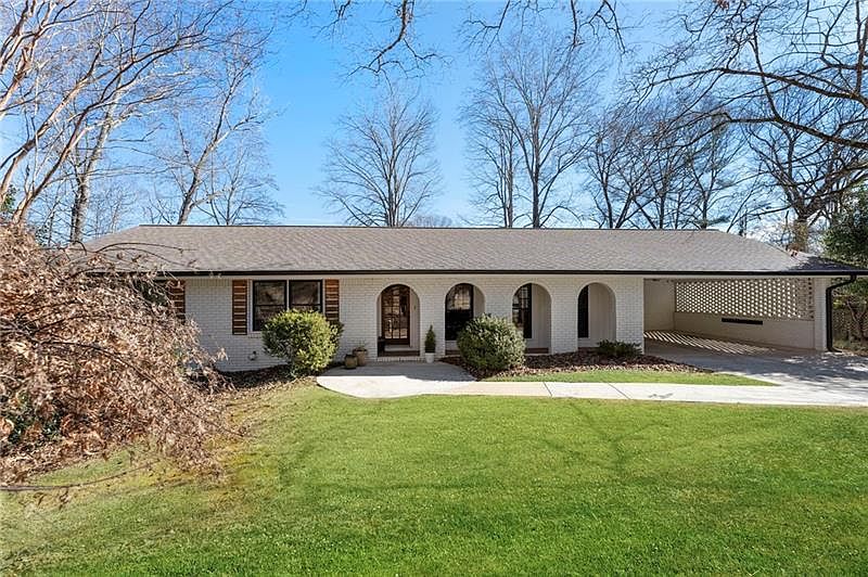 1st image of 4107 Winding Valley Dr SE
