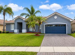3402 Great Pond Dr, Kissimmee, FL 34746