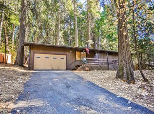 2903 Marilyn Dr, Pollock Pines, CA 95726