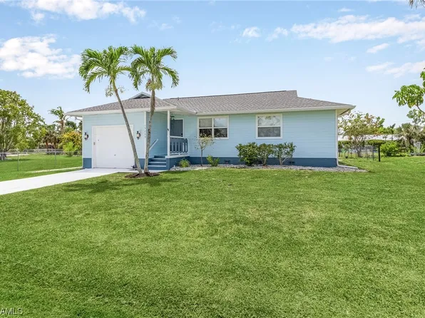 15869 Missouri St, Bokeelia, FL 33922