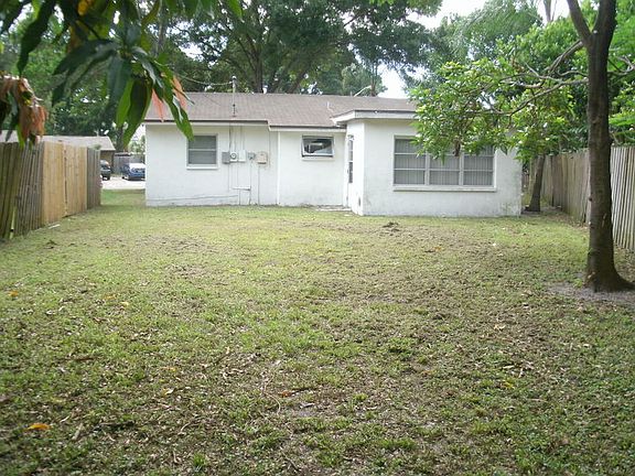 5th image of 1227 35th St N