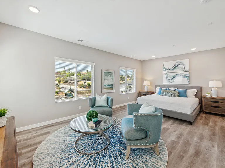 KSB - Santa Fe Townhomes — Photo 8