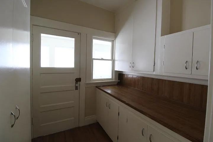 466 Pacific Ave — Photo 9