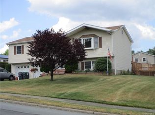 28 Fortune Rd E, Middletown, NY 10941