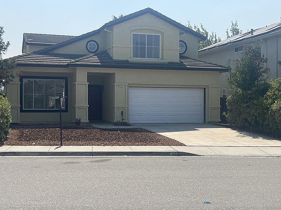 2nd image of 711 Hillock Dr