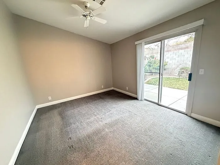 1433 Iron Springs Dr — Photo 4