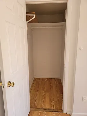 Rented by Realty Collective | media 7