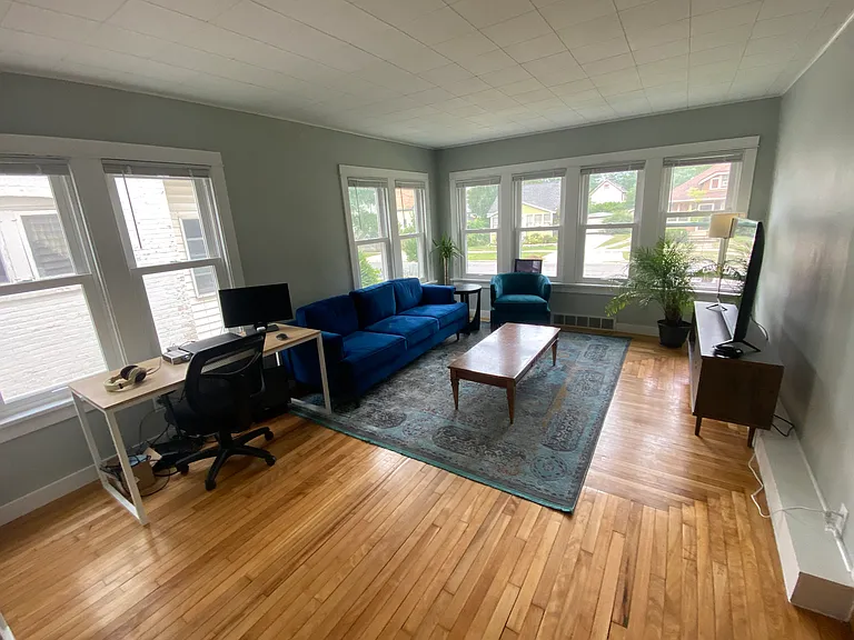 2111 E Dayton St #1 — Photo 3