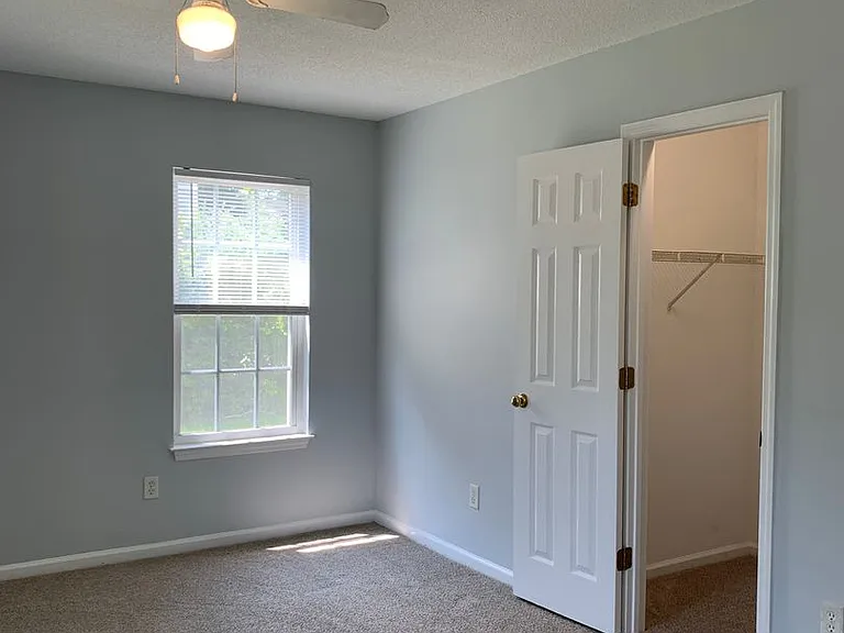 204 White Ave — Photo 12