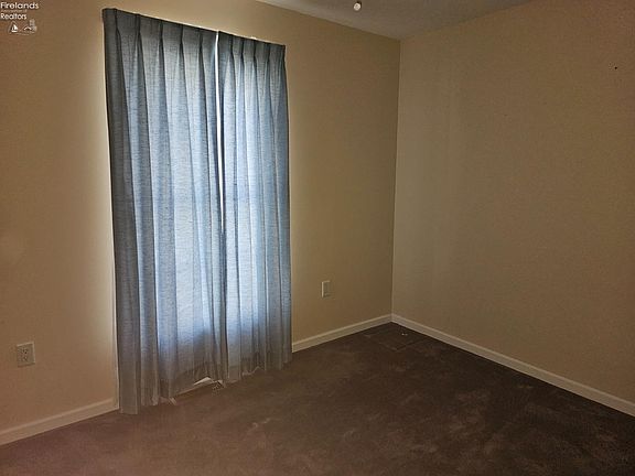 4th image of 235 Nathan Dr