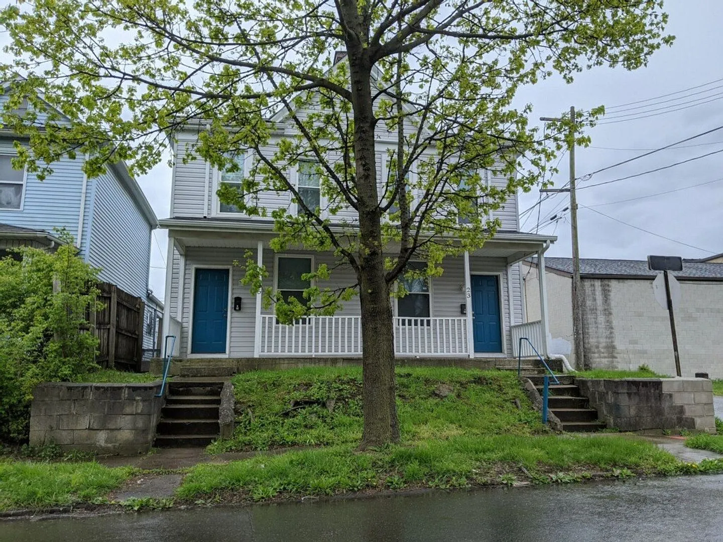 23-25 Barthman Ave photo 1