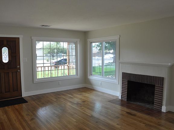 3rd image of 510 Lyndale Ave