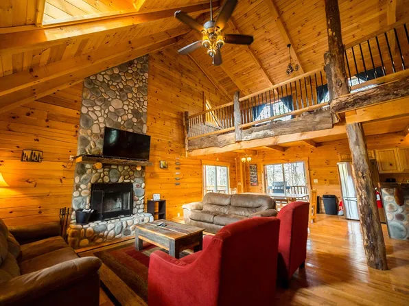 23604 Bigham Rd, Rockbridge, OH 43149